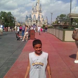 Meet your Posher, Cameron